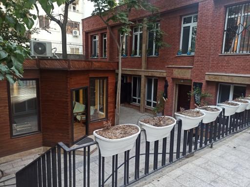 عکس خانه مستند