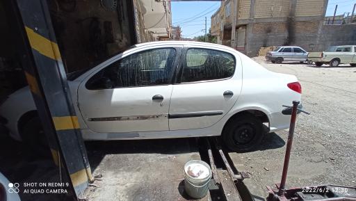 عکس تعمیرگاه مکانیکی فرزاد