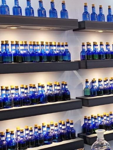 عکس عطر و ادکلن دربار