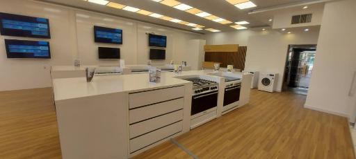 عکس فروشگاه زنجیره‌ای اسنوا شعبه هفده شهریور