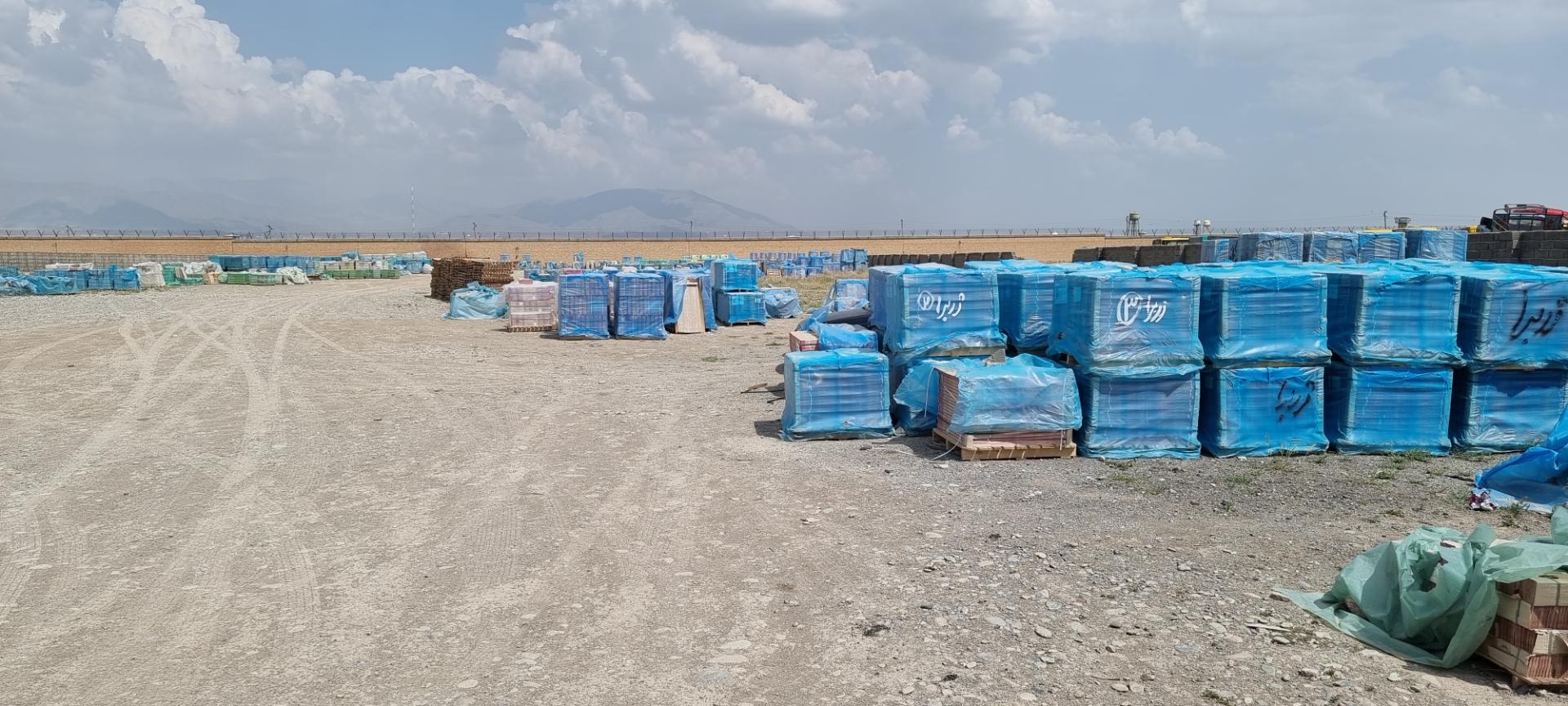 عکس انبار سورنا کاشی