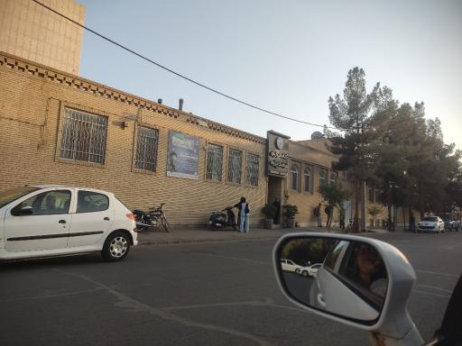 عکس کانون زبان فرهنگ پژوه 