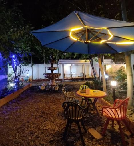 عکس کافه باغ سبز