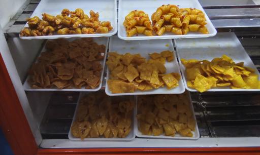 عکس دوغ و گوشفیل عاج