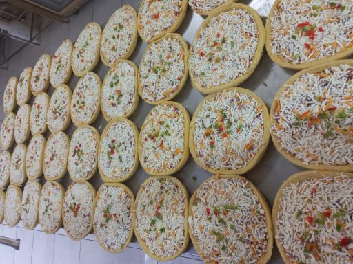 عکس پیتزا ساندویچ و مرغ بریان یک وقت خوش 