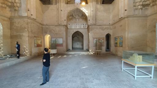 عکس بنای هارونیه