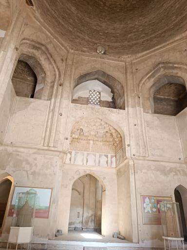 عکس بنای هارونیه