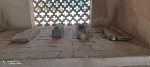 عکس بنای هارونیه