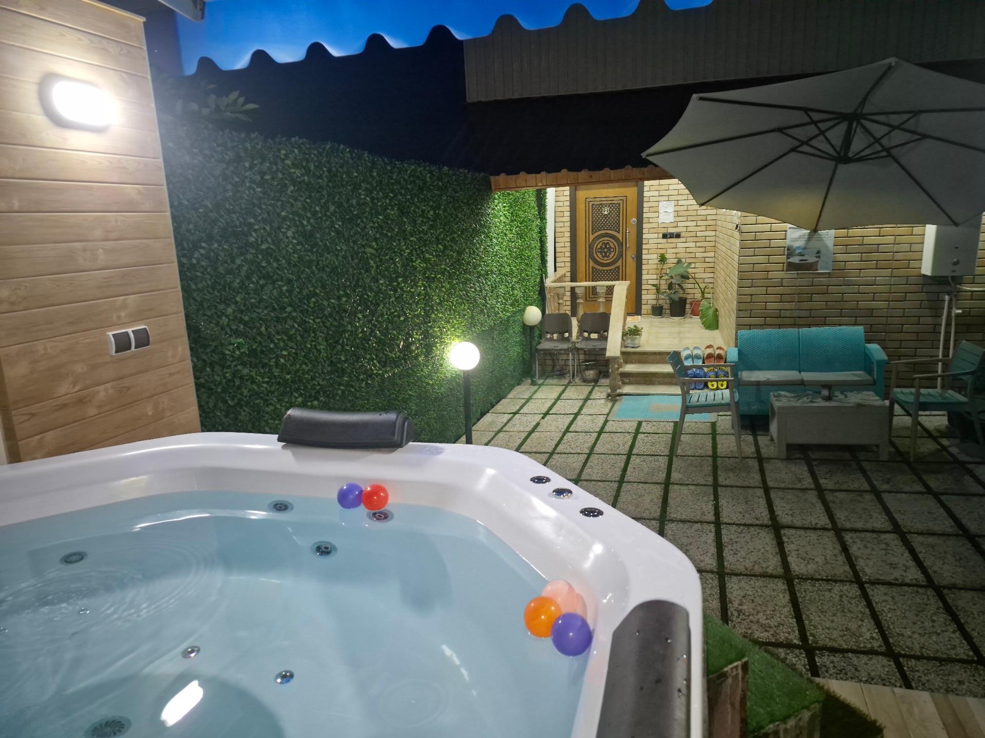 عکس کلبه اردیبهشت