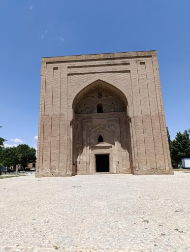 عکس بنای هارونیه