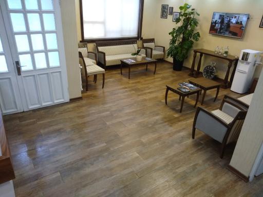 عکس مرکز تخصصی ایمپلنت (دکتر آرش غفوری)