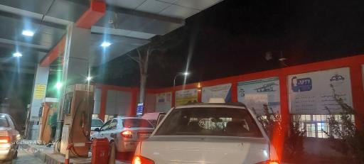 عکس پمپ بنزین