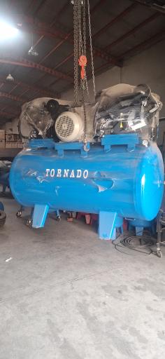 عکس کمپرسور صنعتی متالر 