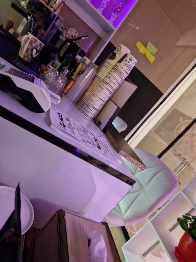 عکس کافه نیلا