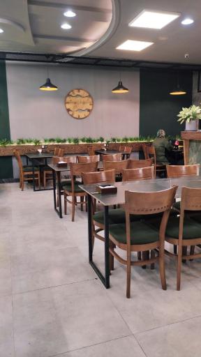 عکس ساندویچ صدف وحید هاشمیان (شعبه ۲)