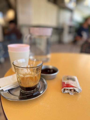 عکس کافه رود