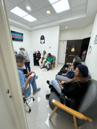 عکس کلینیک زیبایی لامور 