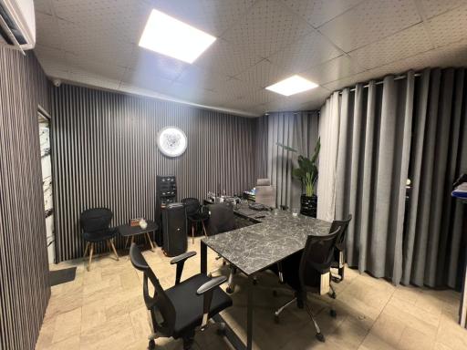 عکس دفتر پیشخوان ۱۳۲۹