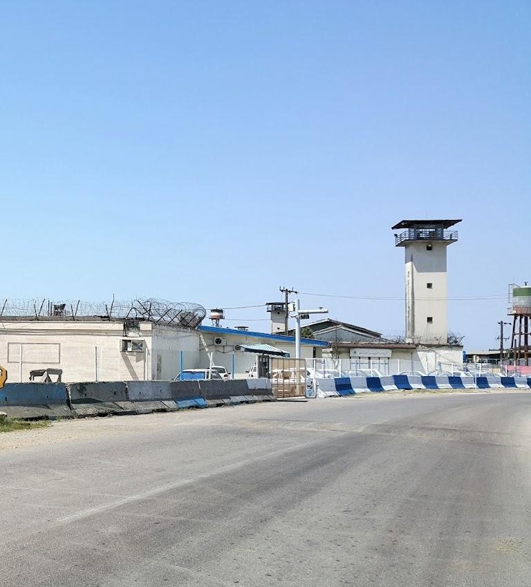 عکس زندان لاکان