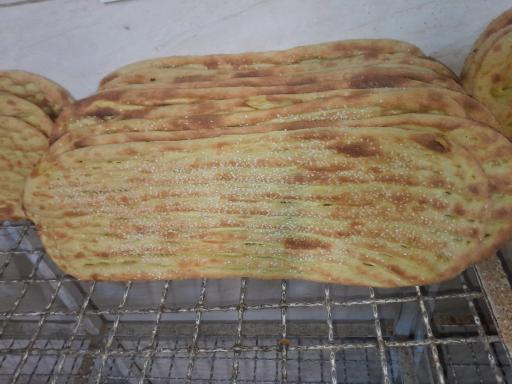 عکس مجتمع نان بهشت ( جمال باغبانی غیرتمند)