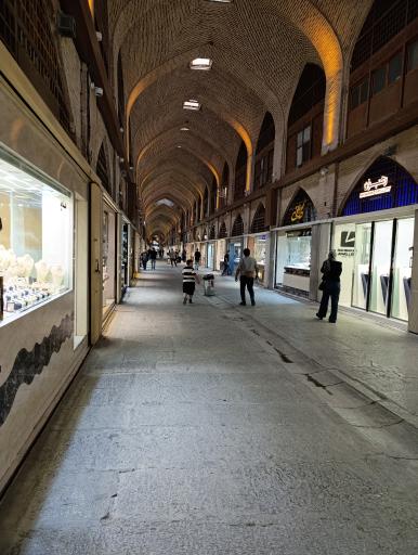 عکس بازار هنر