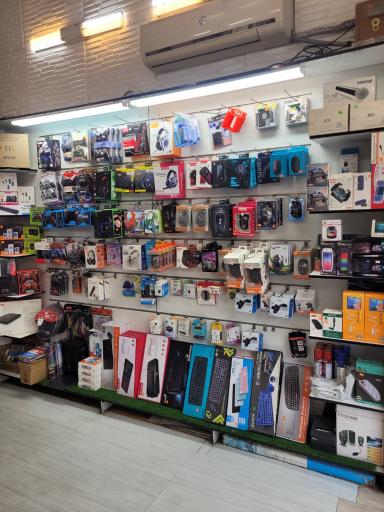 عکس ورنارایان (کلیک رایانه سابق)