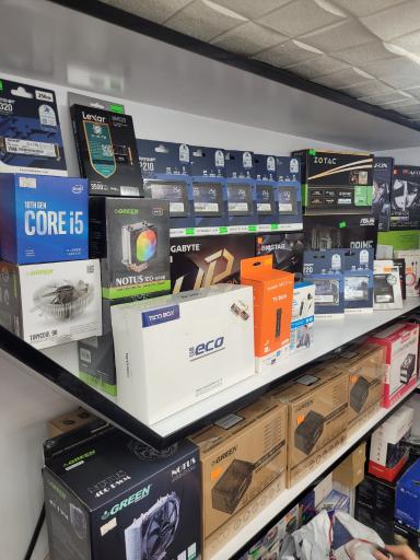 ورنارایان (کلیک رایانه سابق)