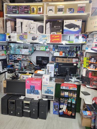 عکس ورنارایان (کلیک رایانه سابق)