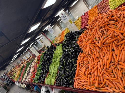 عکس بازار میوه و تره بار نصر