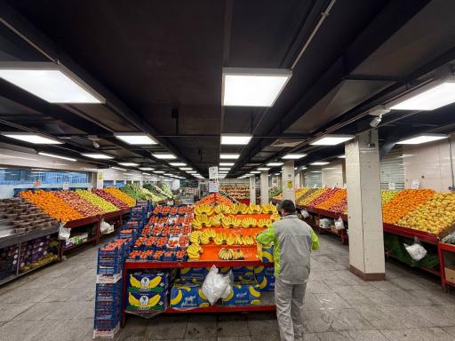 عکس بازار میوه و تره بار نصر