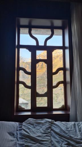 عکس هتل شادی اورامان