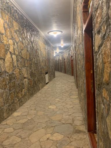 عکس هتل شادی اورامان