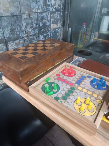 عکس کافی پارس نمایندگی منظریه