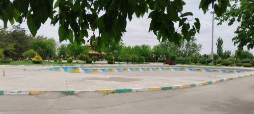 عکس دریاچه پارک ملت