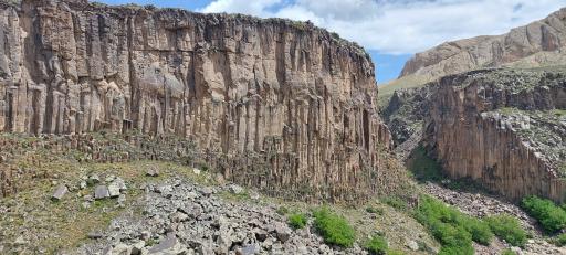 عکس منشورهای بازالتی 