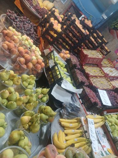 میوه و سبزیجات پدر سالار 