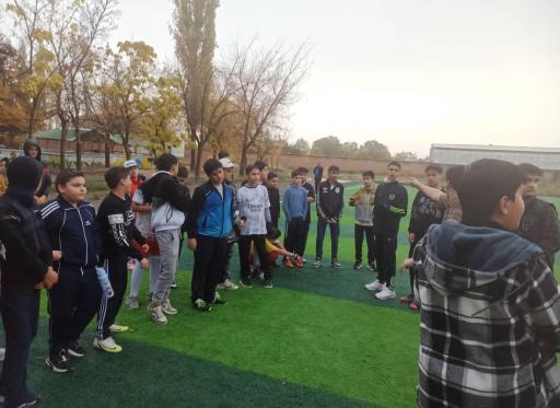 عکس دبیرستان سران علم