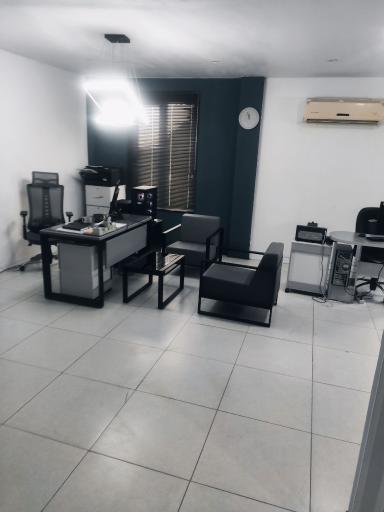 عکس گروه مهندسی یگانه سازان