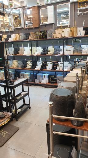 عکس فروشگاه لوازم سرویس بهداشتی لاکچری