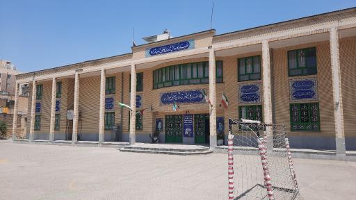 عکس هنرستان دوره دوم باقرزاده