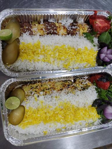 عکس تهیه غذای نخل طلایی