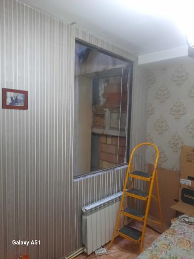 عکس پنجره دوجداره و توری پلیسه آکو وین