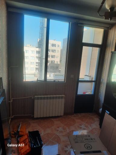 عکس پنجره دوجداره و توری پلیسه آکو وین