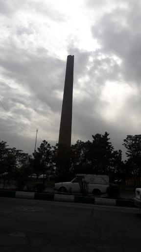 عکس دودکش تاریخی آجری