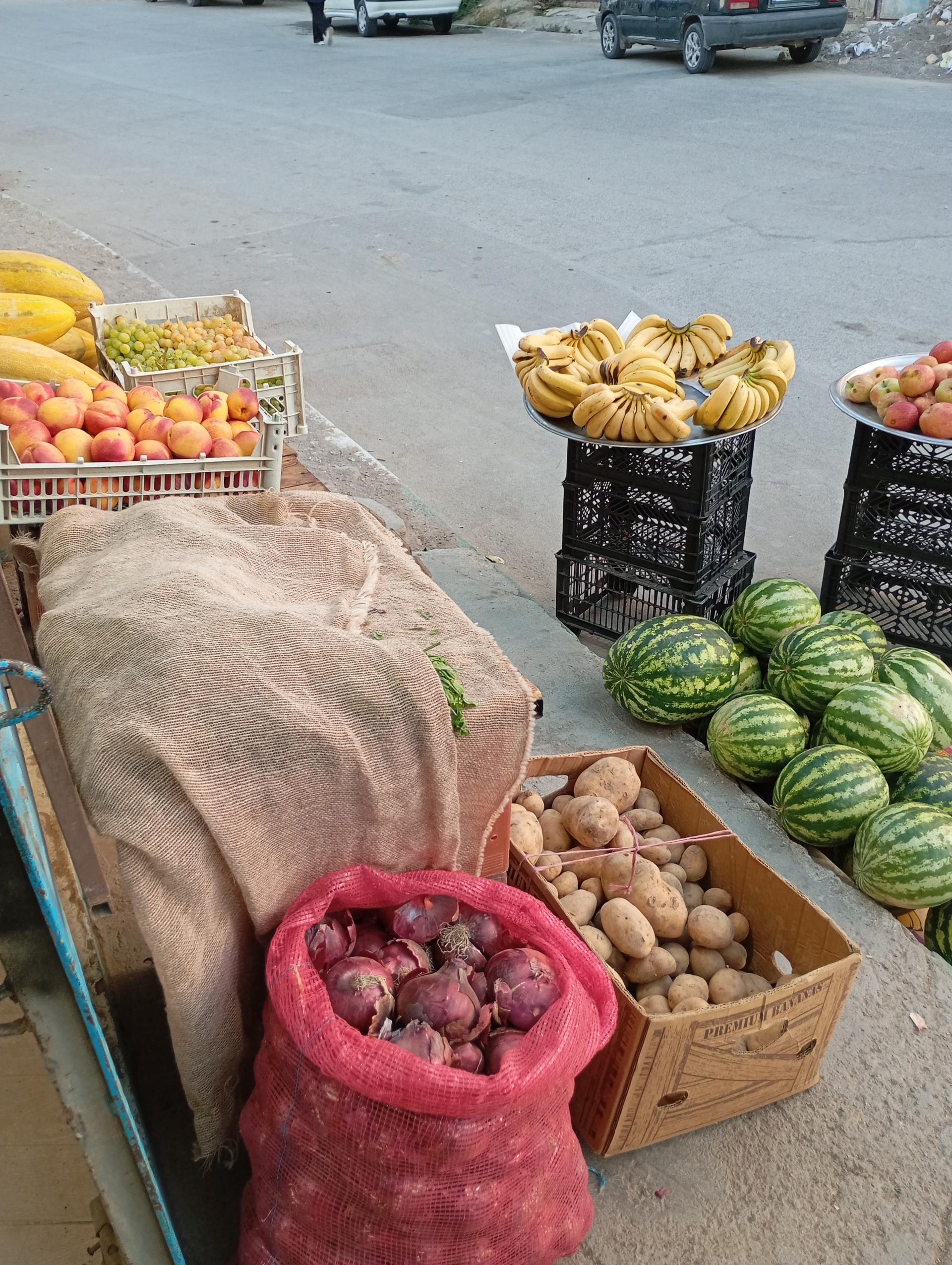 عکس میوه فروشی آرسام 