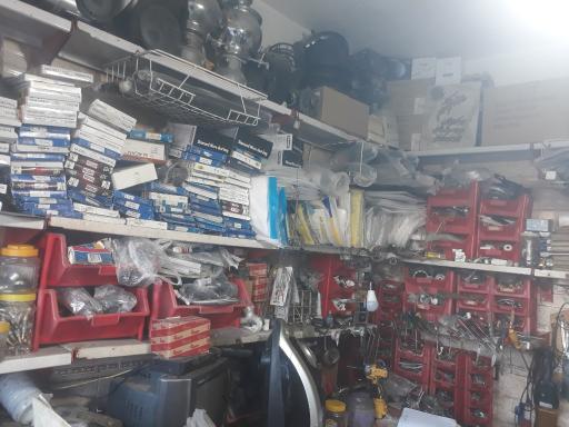 عکس فروشگاه مرکزی قطعات و خدمات فنی هادی و رضا