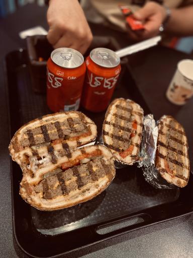 عکس برگر سجاد 