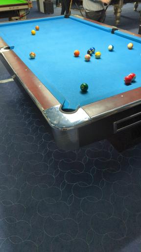 عکس باشگاه بیلیارد M2