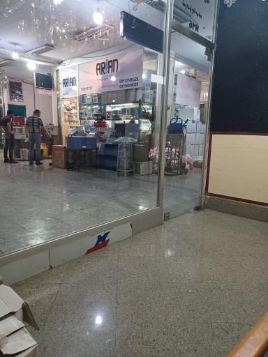 عکس طراحی و تولید ابزار زرگری و طلاسازی رهبر