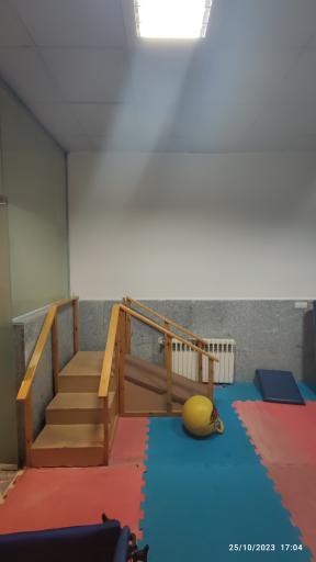 عکس کاردرمانی و گفتاردرمانی دانشگاه شهید بهشتی